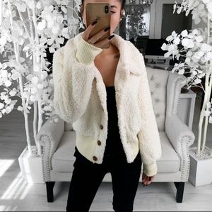 Ekattire October Box Button Down Sherpa Jacket S